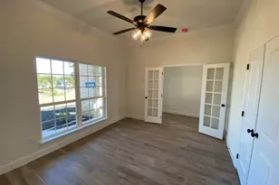 1042 Deer Is Ct, Azle, TX 76020 - Photo 5