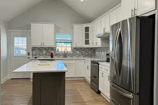 563 Lakeside Dr, Rockwall, TX 75032 - Photo 3