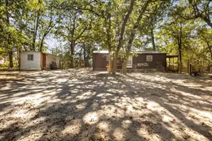 23207 Holly Rd, Mineola, TX 75773 - Photo 3