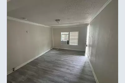 2729 Avenue C, Fort Worth, TX 76105 - Photo 7