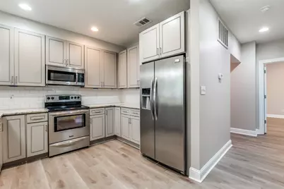 3912 Rawlins #2, Dallas, TX 75219 - Photo 13