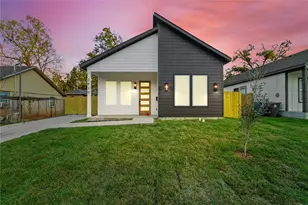 3910 Hancock St, Dallas, TX 75210 - Photo 1