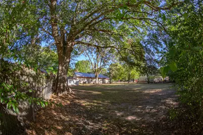 630 Faucett Street, Blossom, TX 75416 - Photo 17