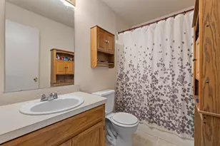 113 Wildcat Dr, Lacy Lakeview, TX 76705 - Photo 13