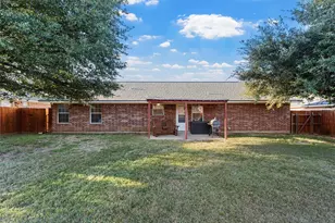 113 Wildcat Dr, Lacy Lakeview, TX 76705 - Photo 19