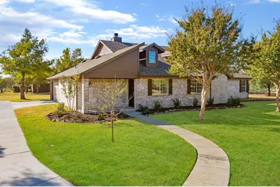 8285 Falcon Court, Celina, TX 75078 - Photo 13