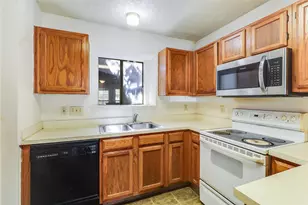 1728 Hackamore St, Mesquite, TX 75149 - Photo 9