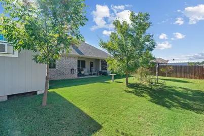 949 Avagail Avenue, Springtown, TX 76082 - Photo 35
