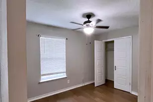 1509 S Vaden St, Sherman, TX 75090 - Photo 11