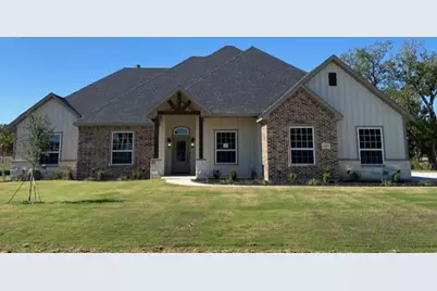 1004 Hennesay Park, Springtown, TX 76082 - Photo 1