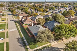 8382 Pipestone Dr, Fort Worth, TX 76137 - Photo 9