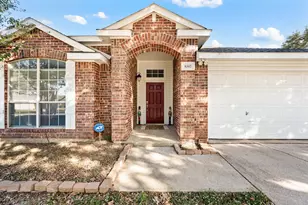 8382 Pipestone Dr, Fort Worth, TX 76137 - Photo 3
