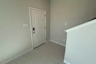 312 Gallant Man Ct, Granbury, TX 76049 - Photo 7