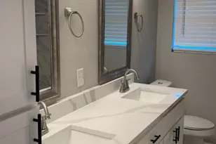 2909 Sarah Jane, Fort Worth, TX 76119 - Photo 7