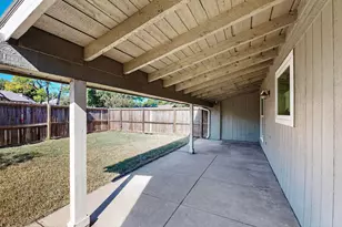 1398 Cherry Hill Ln, Lewisville, TX 75067 - Photo 17