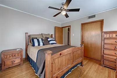 204 S 12th Street, Garland, TX 75040 - Photo 19