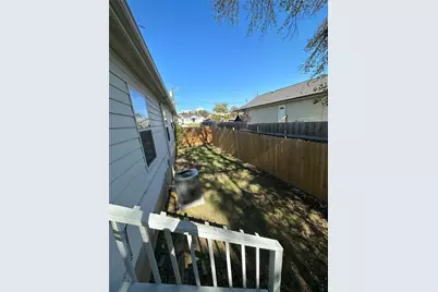 5529-5531 Mesa Circle #5529, Dallas, TX 75235 - Photo 17