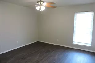 1513 Skyline Dr, River Oaks, TX 76114 - Photo 15