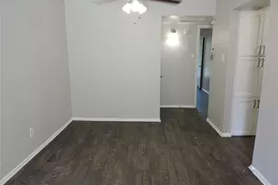 1513 Skyline Dr, River Oaks, TX 76114 - Photo 11