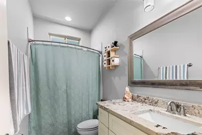 810 N Walnut Street, Sherman, TX 75090 - Photo 17