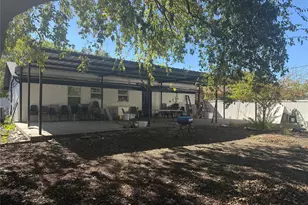 765 Ivywood Dr, Dallas, TX 75232 - Photo 13