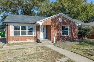 206 E Belknap St, Ennis, TX 75119 - Photo 1