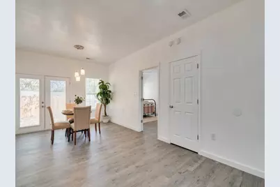 530 Maple Street, Commerce, TX 75428 - Photo 15