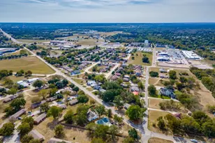 530 Maple St, Commerce, TX 75428 - Photo 29