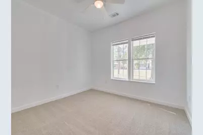 530 Maple Street, Commerce, TX 75428 - Photo 21