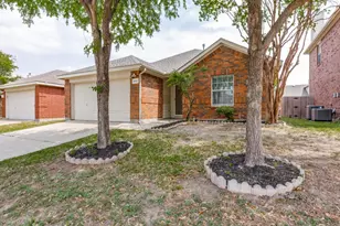 8112 Fleetwing Trail, Fort Worth, TX 76131 - Photo 3