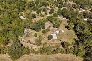 3136 Woodglen Dr, Commerce, TX 75428 - Photo 35