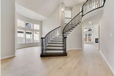 7630 Kiowana Court, Grand Prairie, TX 75054 - Photo 3