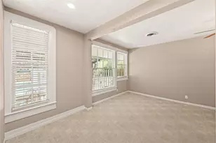 919 N 11th St, Temple, TX 76501 - Photo 17