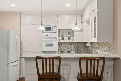 919 N 11th Street, Temple, TX 76501 - Photo 13