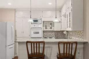 919 N 11th St, Temple, TX 76501 - Photo 13