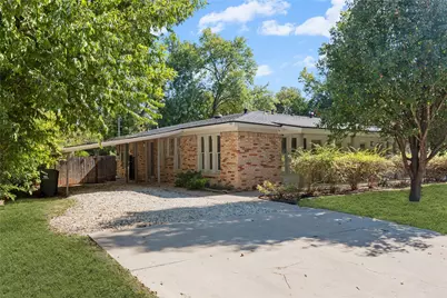 919 N 11th Street, Temple, TX 76501 - Photo 1