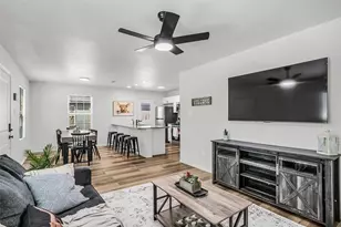 308 S 3rd, Bonham, TX 75418 - Photo 7