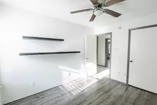 7324 Hyde Ct, Fort Worth, TX 76112 - Photo 13