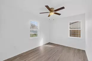 4540 Western Oaks Dr, Dallas, TX 75211 - Photo 25