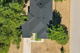 3333 Meadowbrook Dr, Fort Worth, TX 76103 - Photo 19