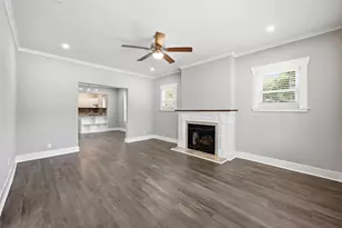 3333 Meadowbrook Dr, Fort Worth, TX 76103 - Photo 3