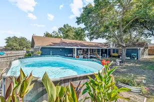 919 S Ave N, Clifton, TX 76634 - Photo 27