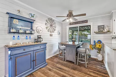 919 S Avenue N, Clifton, TX 76634 - Photo 9