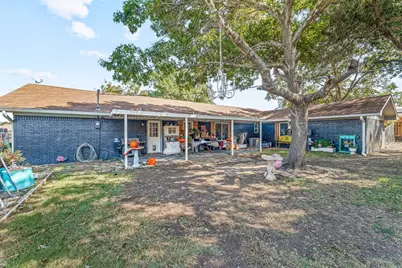 919 S Avenue N, Clifton, TX 76634 - Photo 27