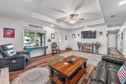 919 S Avenue N, Clifton, TX 76634 - Photo 3