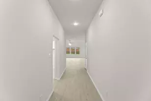 1903 Seminole Dr, Cleburne, TX 76033 - Photo 5