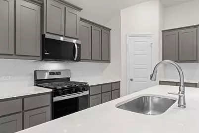 1903 Seminole Drive, Cleburne, TX 76033 - Photo 9