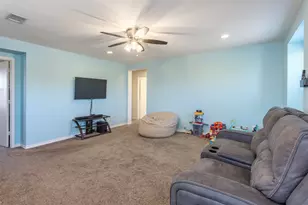 821 Glenndon Dr, Fort Worth, TX 76120 - Photo 21