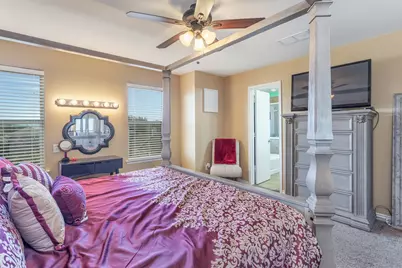 821 Glenndon Drive, Fort Worth, TX 76120 - Photo 11