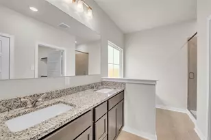 11401 Celestial Ct, Lorena, TX 76655 - Photo 15